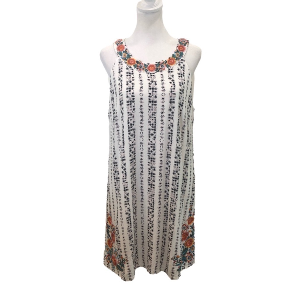 Savanna Jane Size M sundress embroidery pullover geometric stripe floral